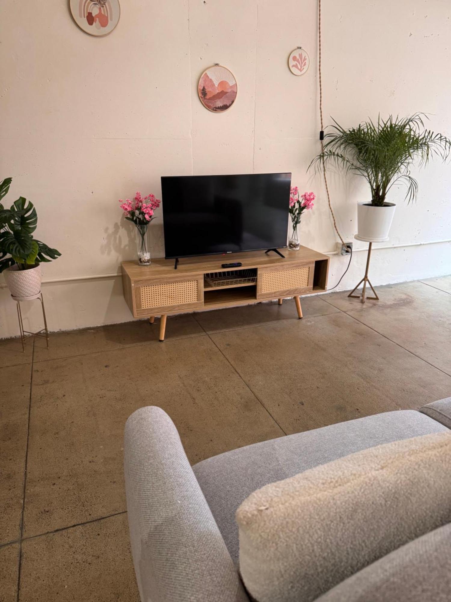 Bed & Breakfast Loft In Downtown Angeles *