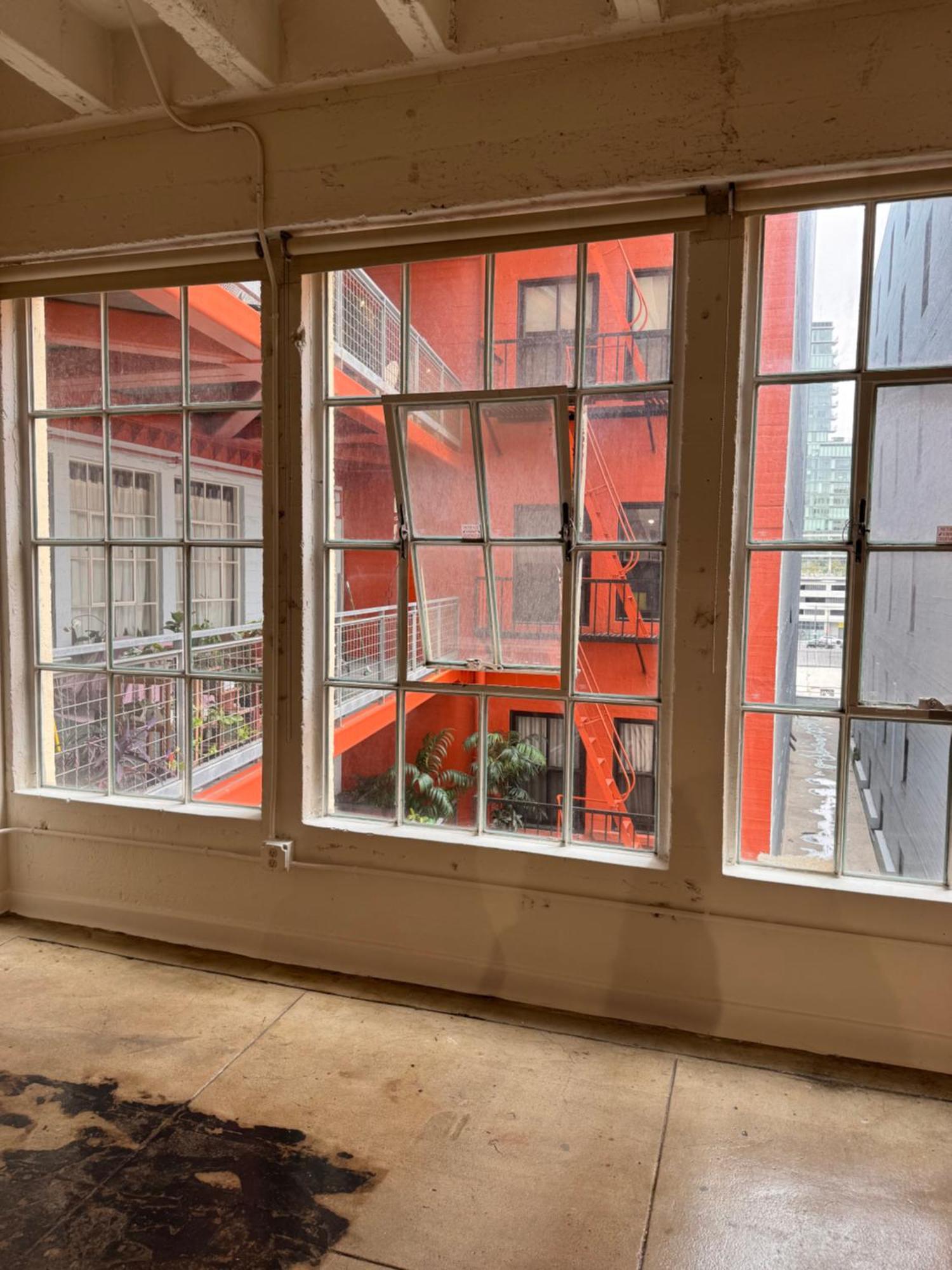 Loft In Downtown Angeles Bed & Breakfast Los Angeles